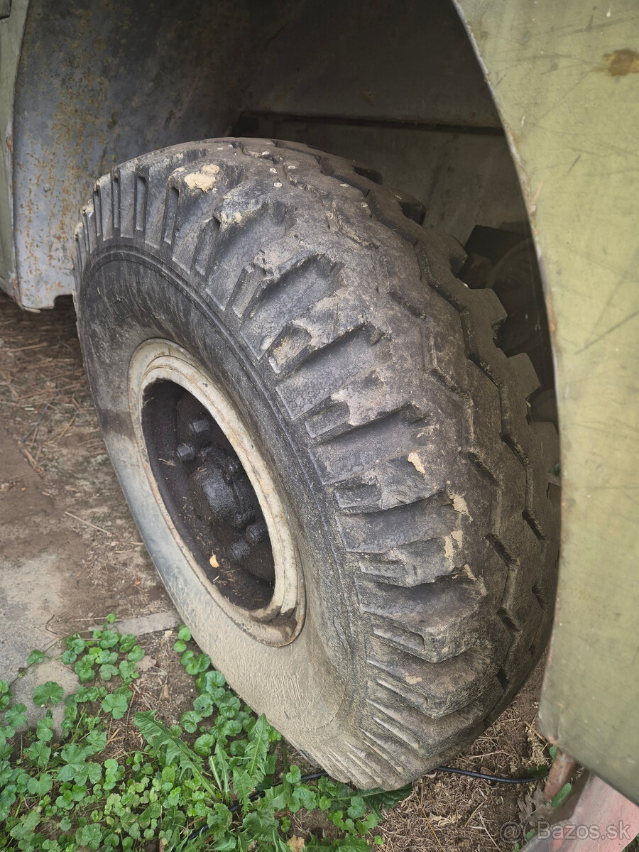 Predám Tatru 805 diesel - 5