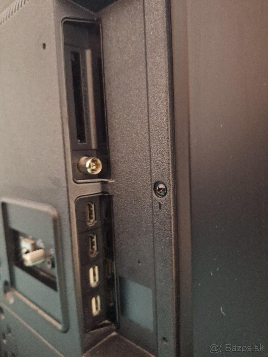 50" TV LED JVC 4K Smart - 5