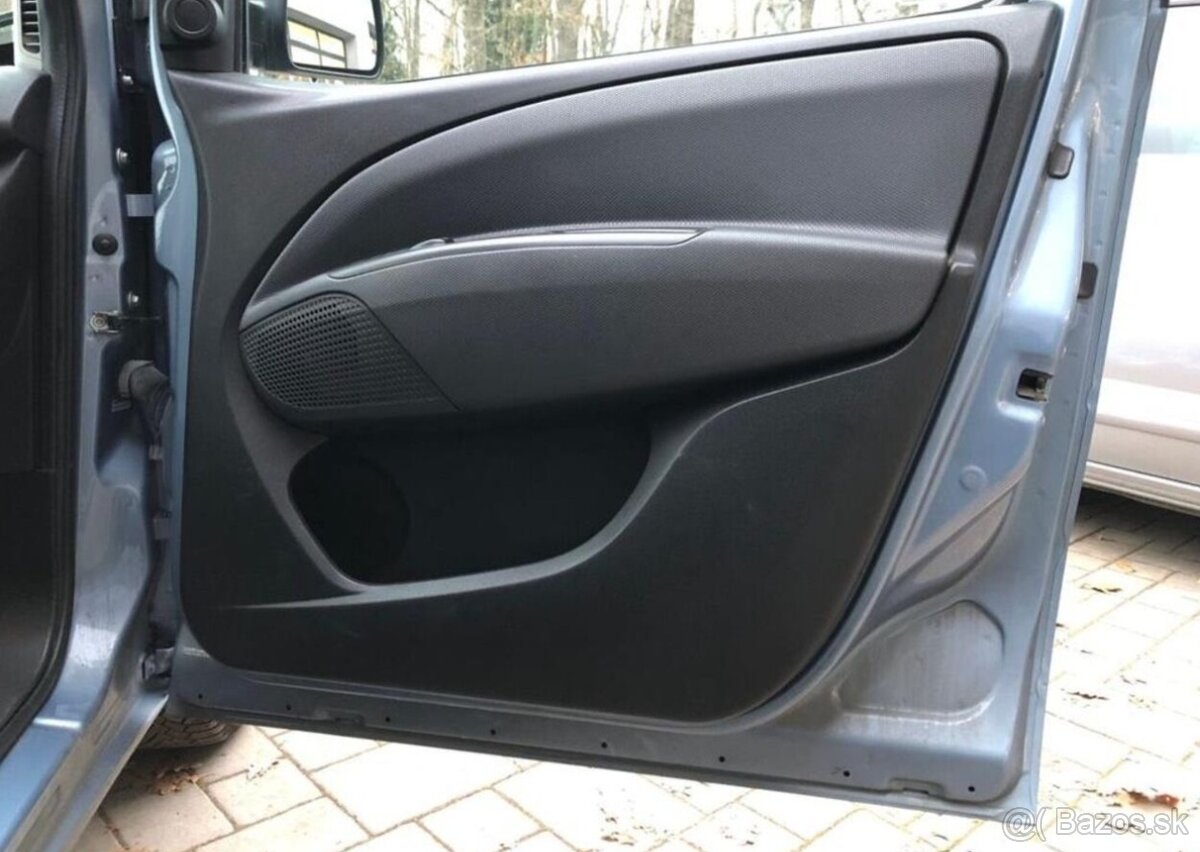 Fiat Dobló 1.6 JTD nafta manuál 77 kw - 5