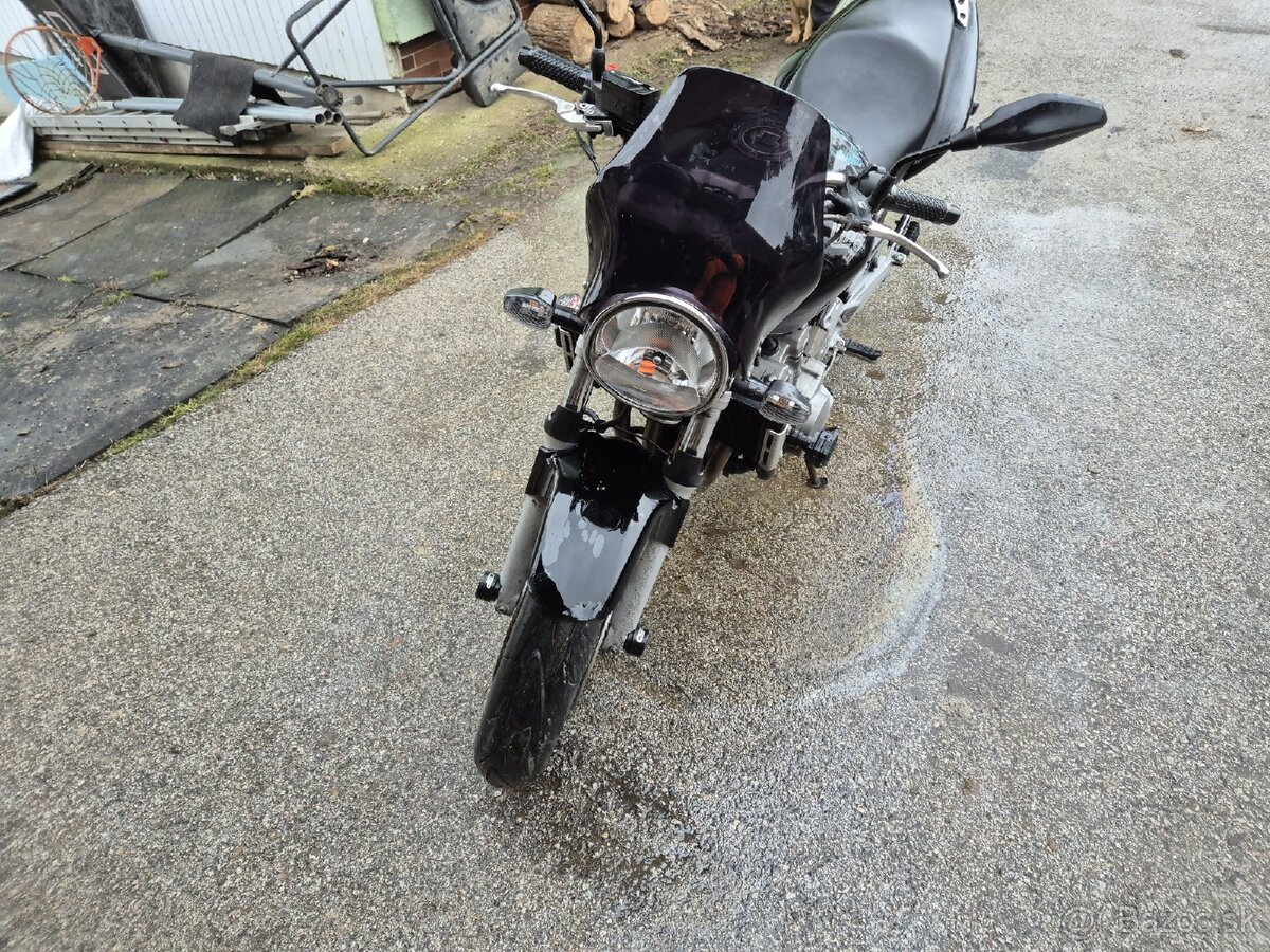 Honda hornet 600 - 5
