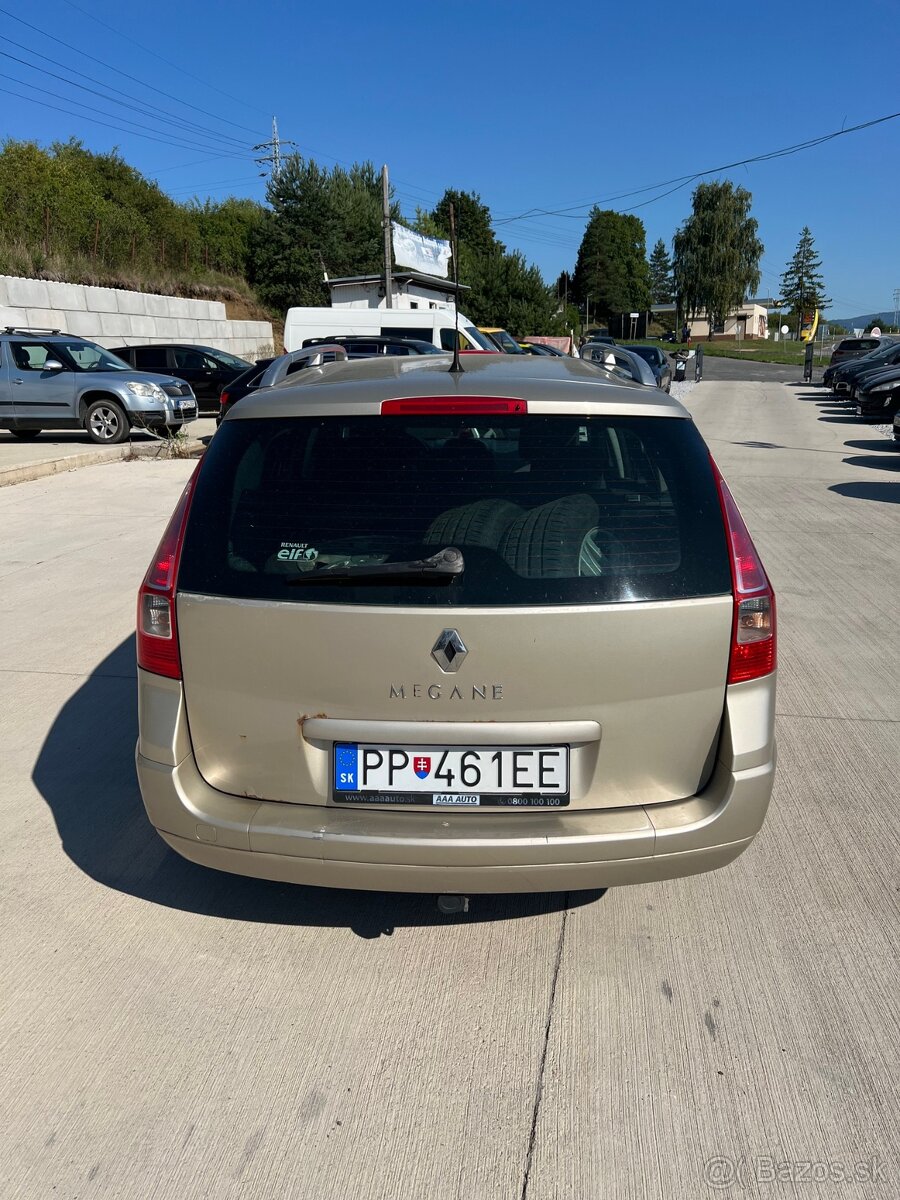 Renault Megane 1.6 - 5