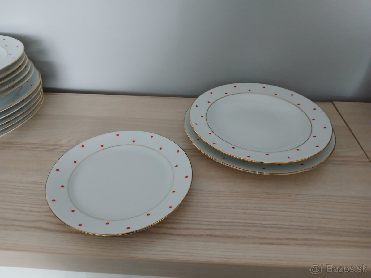 Súprava tanierov pre 6 osôb - 5