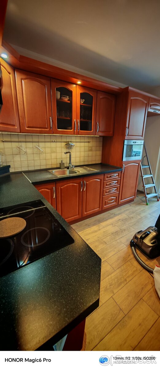 linka so spotrebičmi - 5