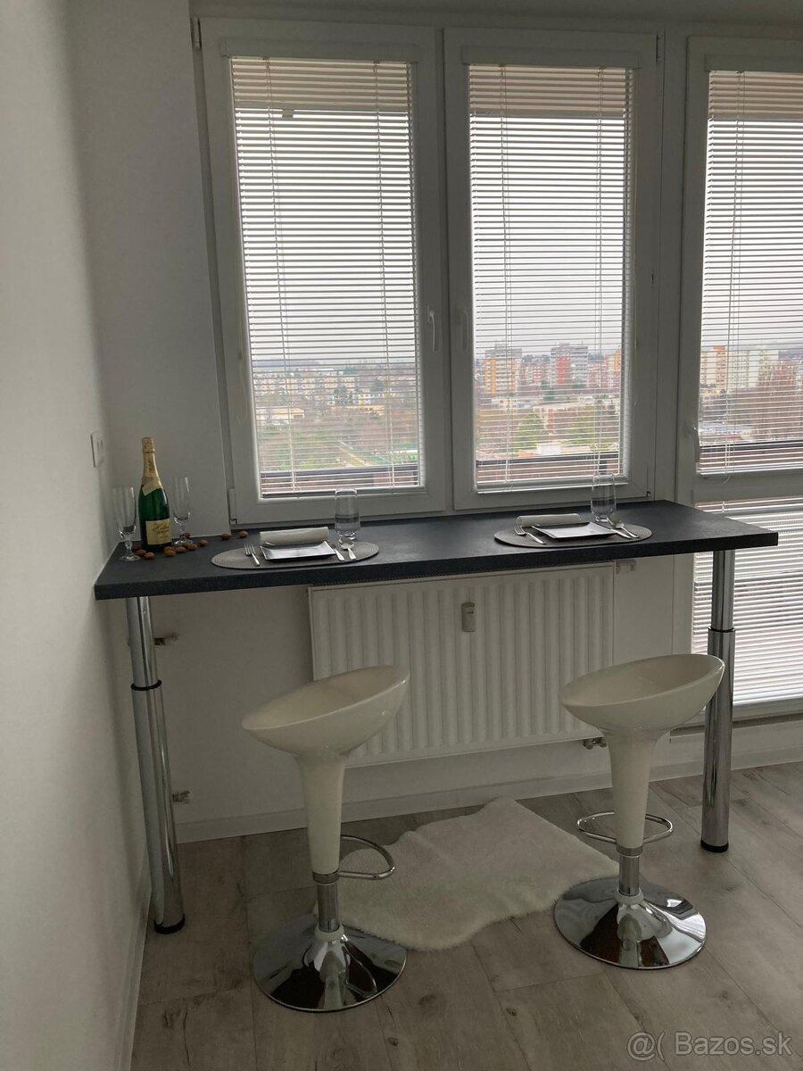 Na predaj 2-izb. byt na Chrenovej v Nitre. - 5