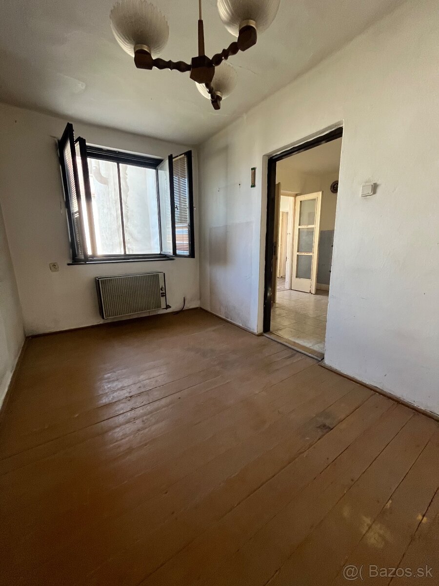 RODINNÝ DOM-V TOP LOKALITE - 5