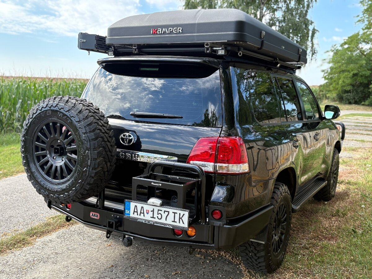 Toyota Land Cruiser 200 V8 4.5 D4D