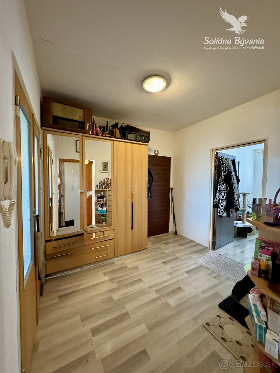 Predaj 3 izbový byt v Handlovej - 5