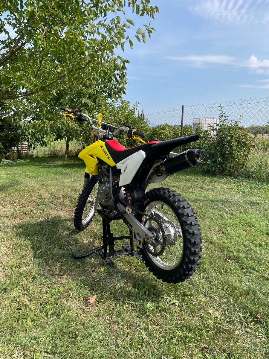 Suzuki drz 125L - 5