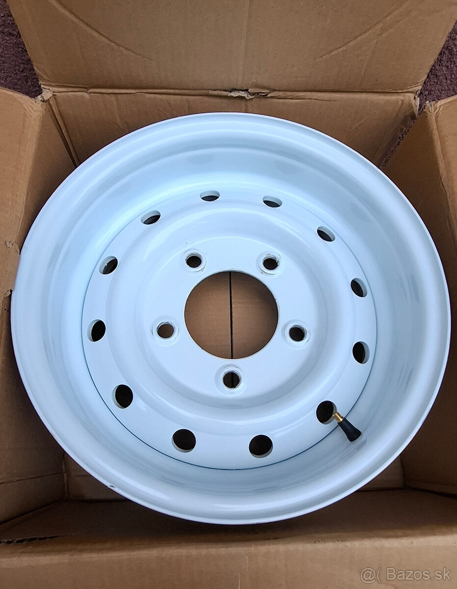 R16 disky Land Rover WOLF White
