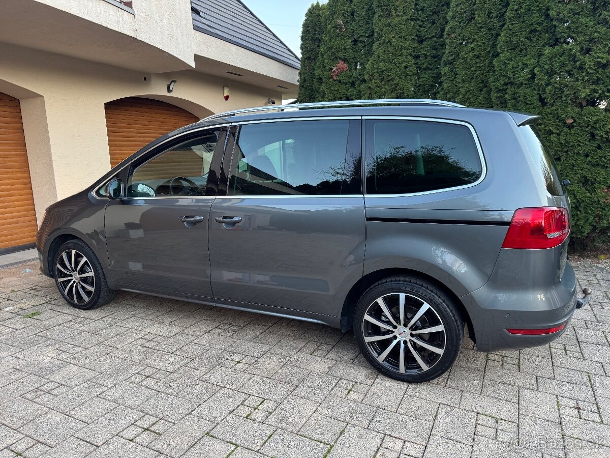 Vw Sharan 2.0TDI 130kw DSG 7miestne+Panorama+Led - 5
