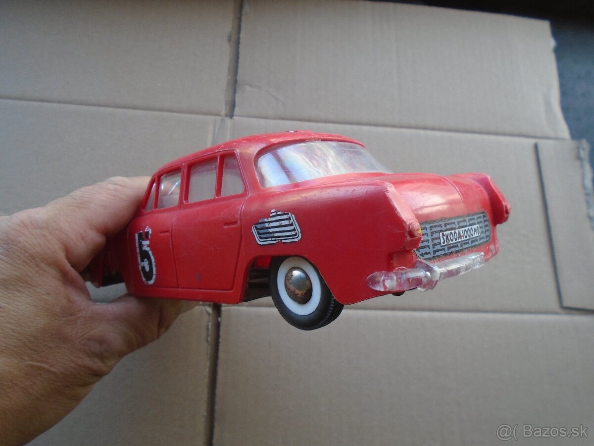 stara hračka škoda 1000MB KDN - 5