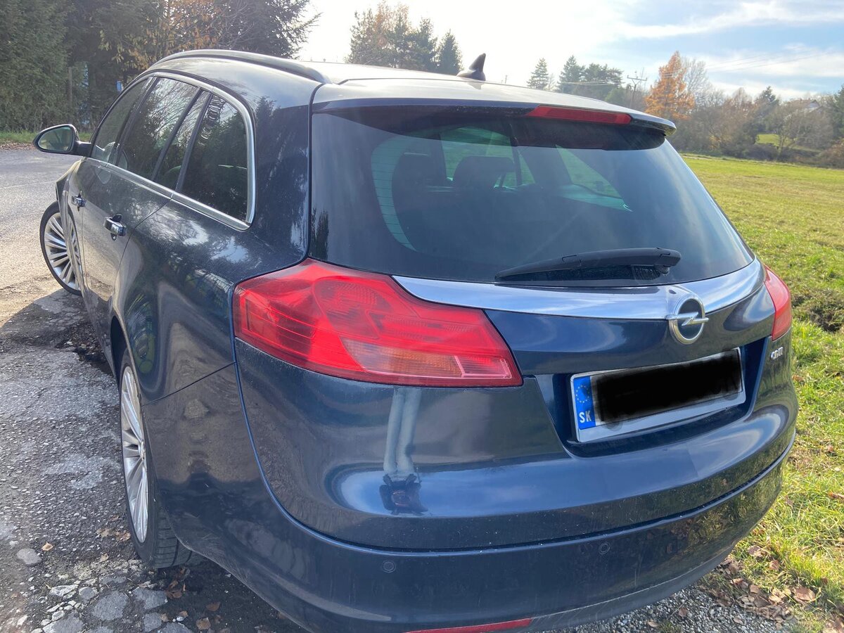 Opel Insignia Tourer 2.0 CDTi 2010 - 5