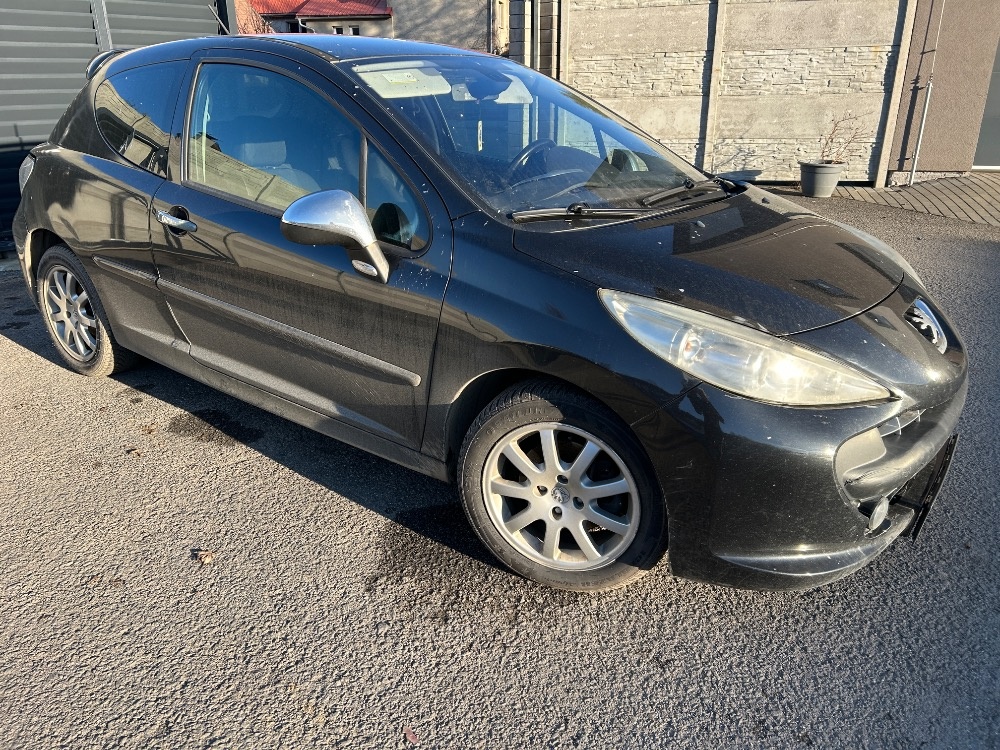 Peugeot 207 1.6 HDI - diely - 5