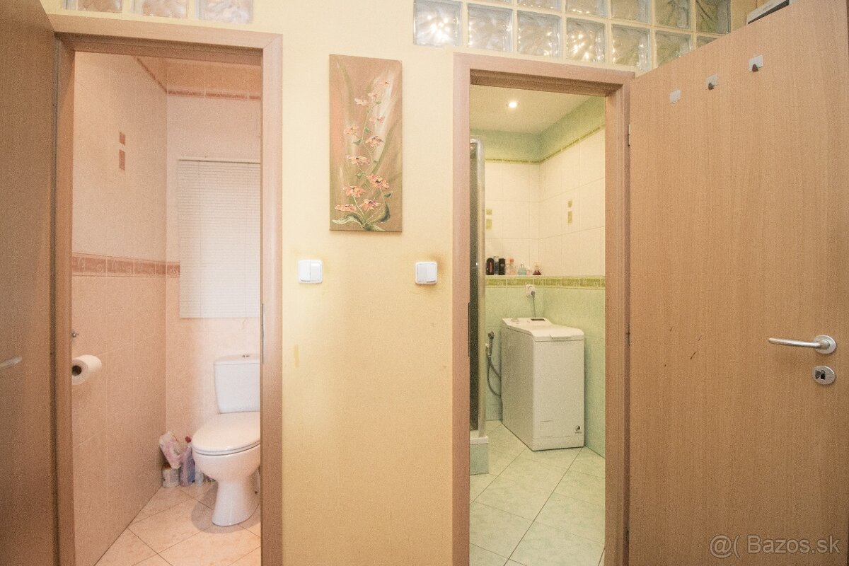 3 izb. byt po rekonštrukcií s loggiou , Sídl. Sekčov - 5