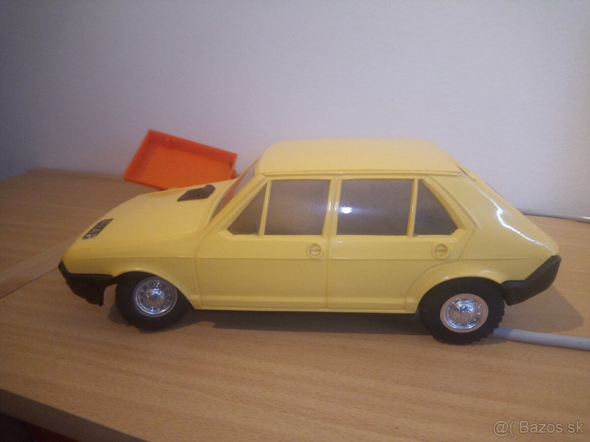 Staré hračky - Fiat Ritmo - 5