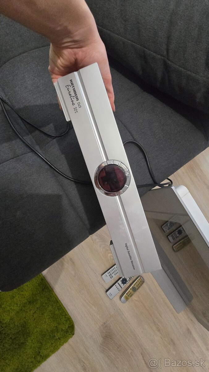 Televízor + satelitný prijímač - 5