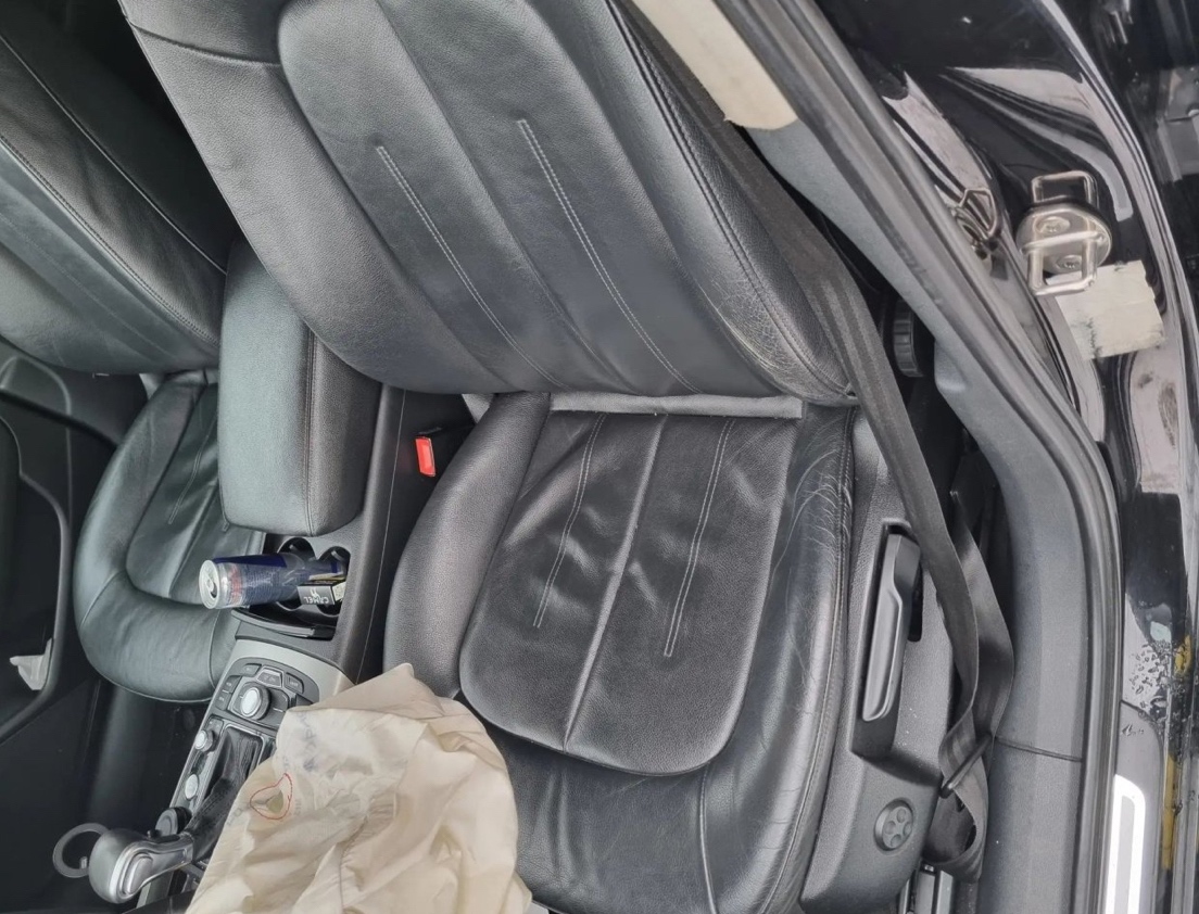 Audi a6 c7 havarované - 5