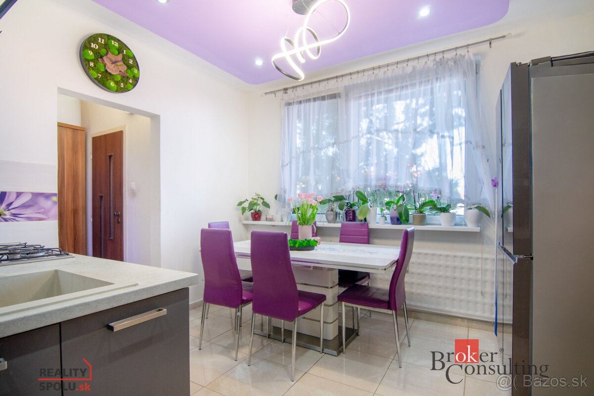 3 izbový byt v centre Nových Zámkov, 76 m2 - 5