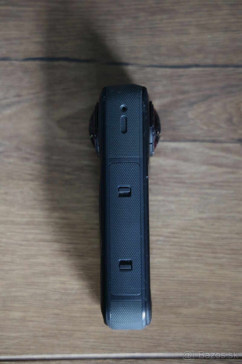 Insta360 X5 Standard bundle plus nové náhradné sklá - 5