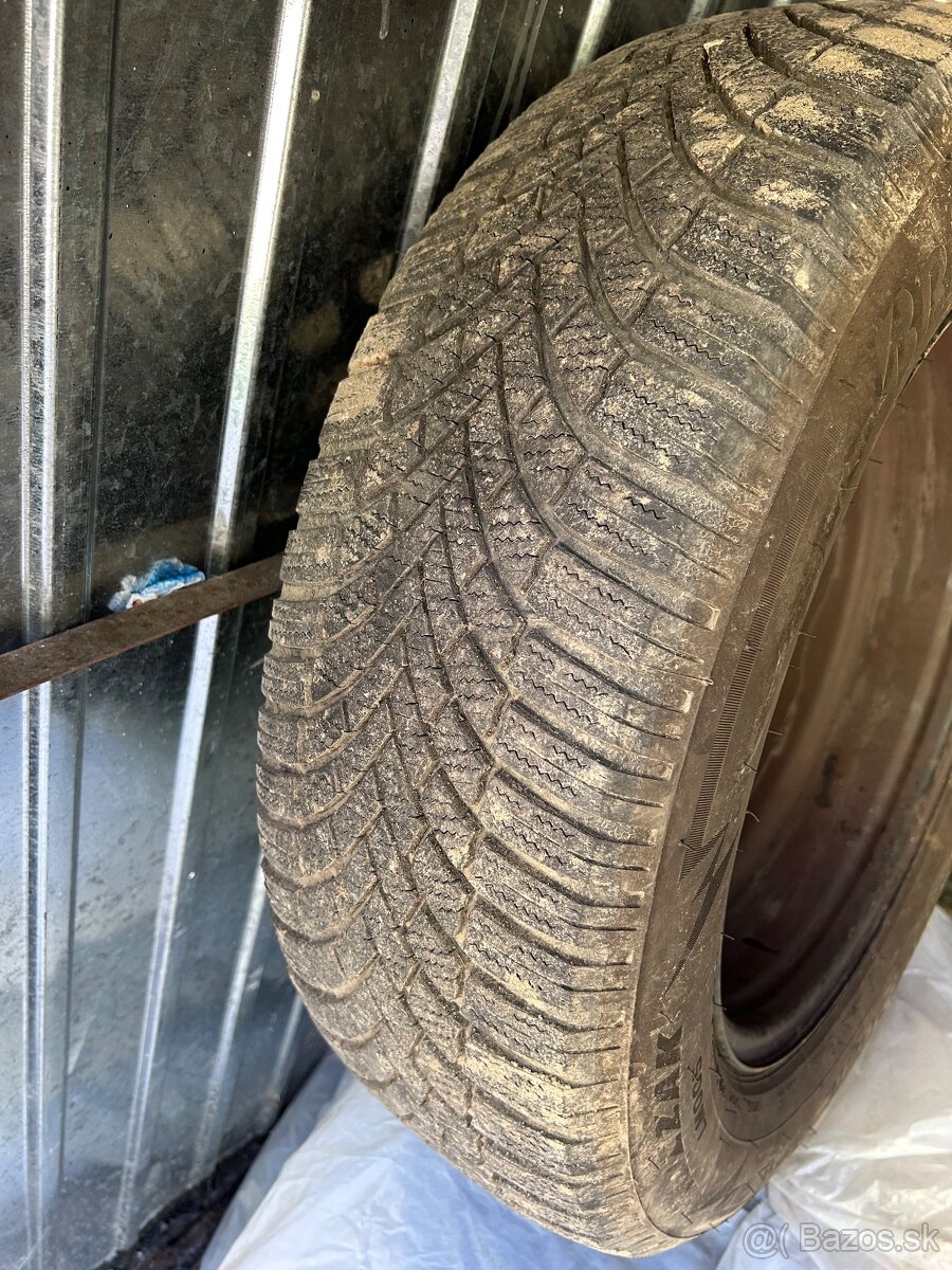 Zimná sada 5x112 r17 - 215/65 17 - 5