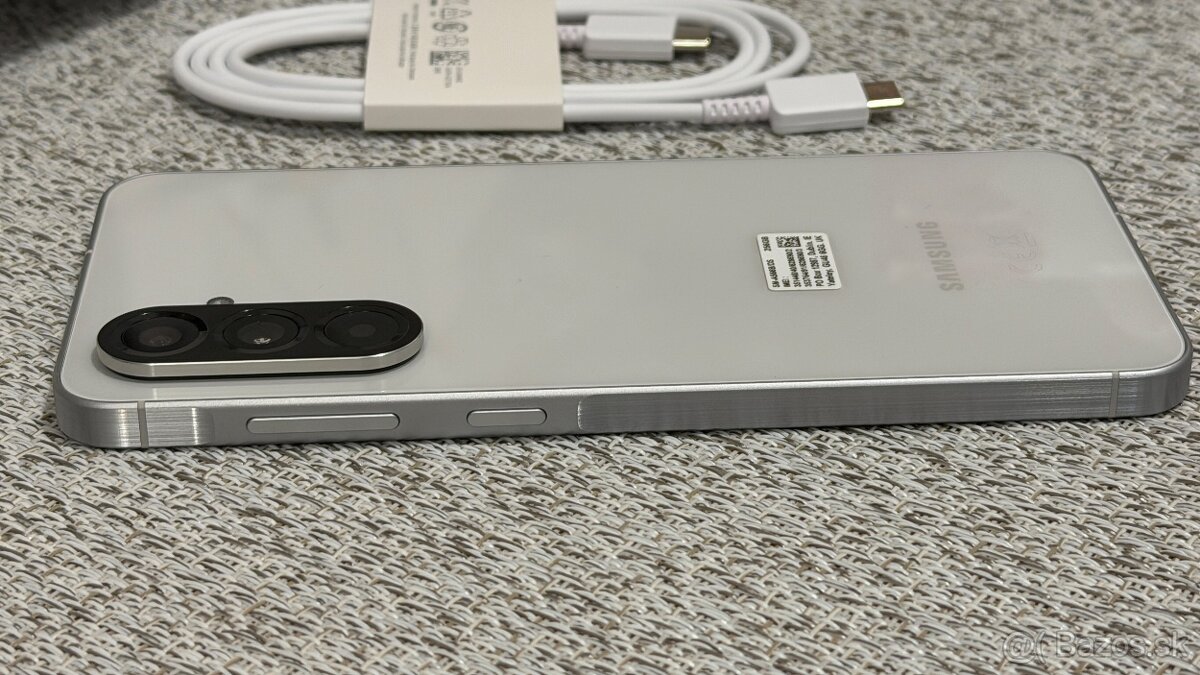 Samsung Galaxy A56 8/256Gb - Rozbalený, komplet balenie - 5