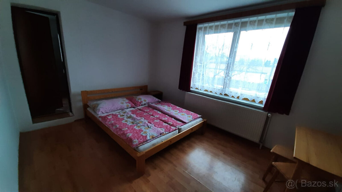 PRENÁJOM zariadenú garsónku v meste Žarnovica o výmere 24 m2 - 5