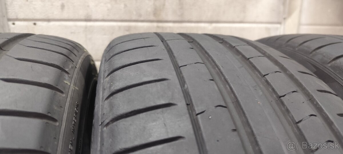 245/40R19 letne - 5