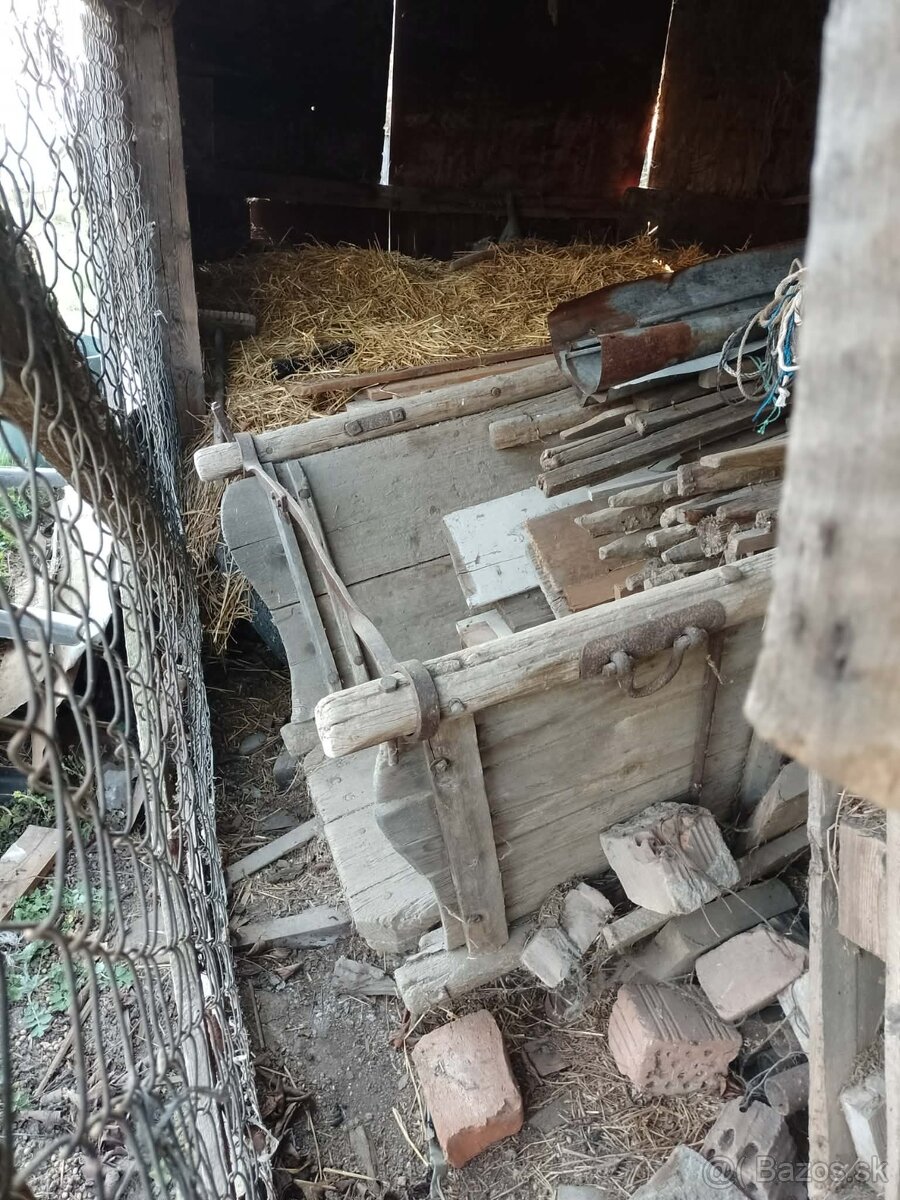 Staré pluhy,brány,sejačka,valec... - 5