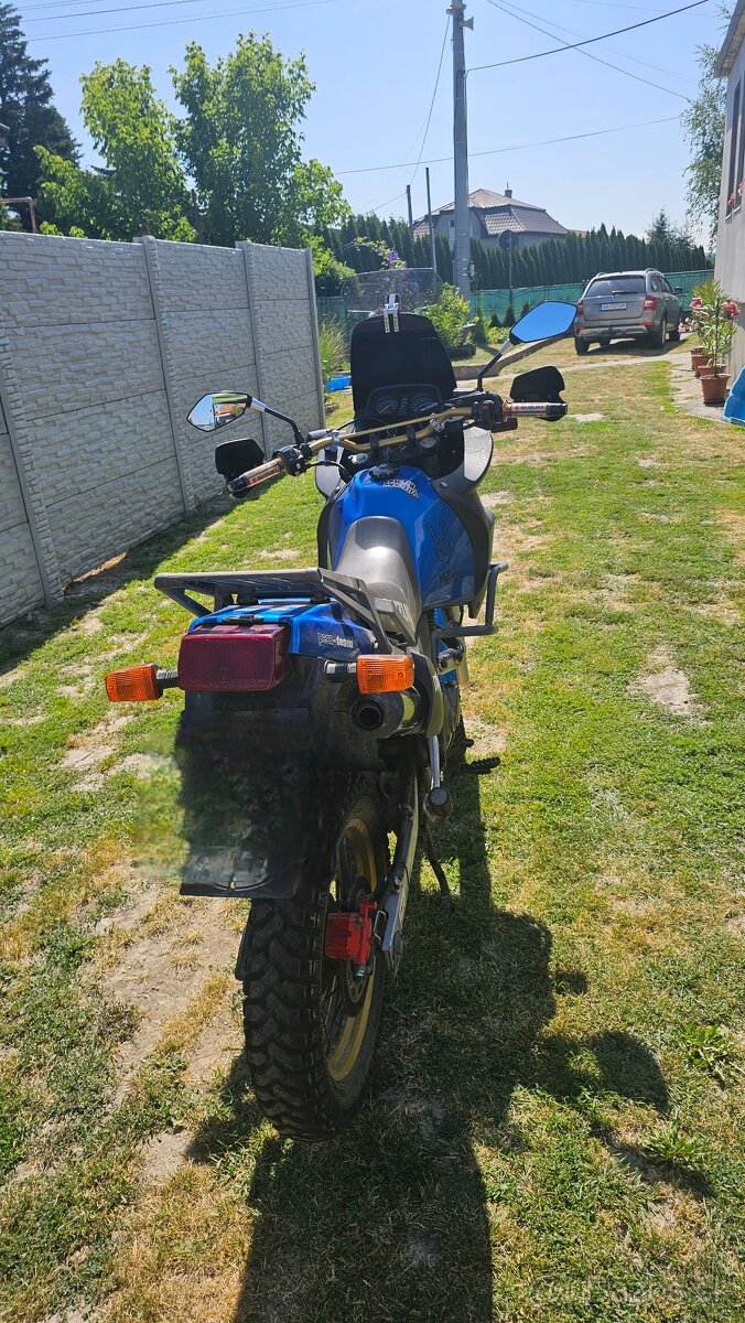 Suzuki DR 650 RSE