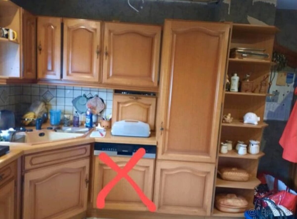 Kuchyňská linka z masivu se spotřebiči,5687 - 5