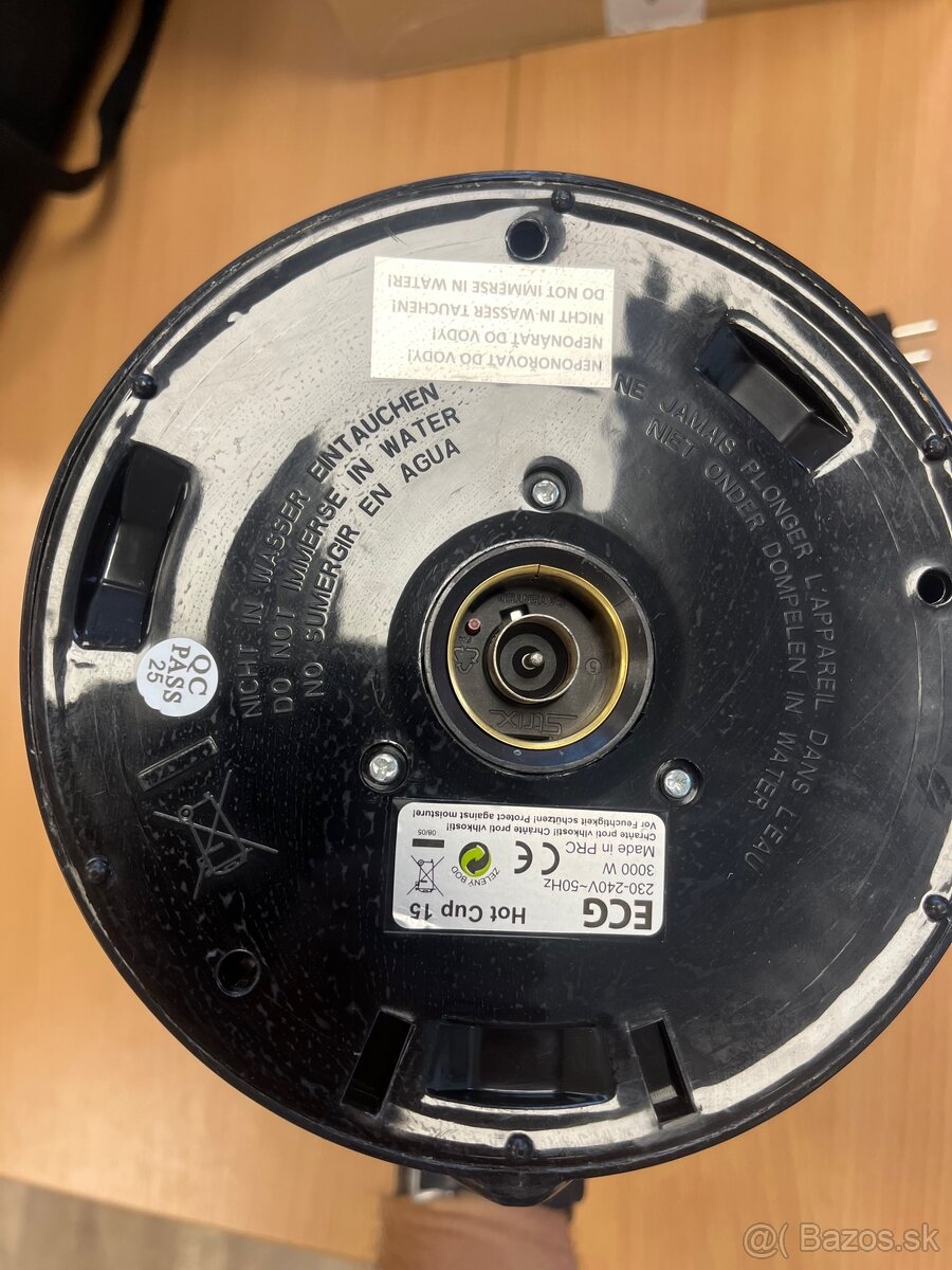 Kávovar a Hot Cup - 5