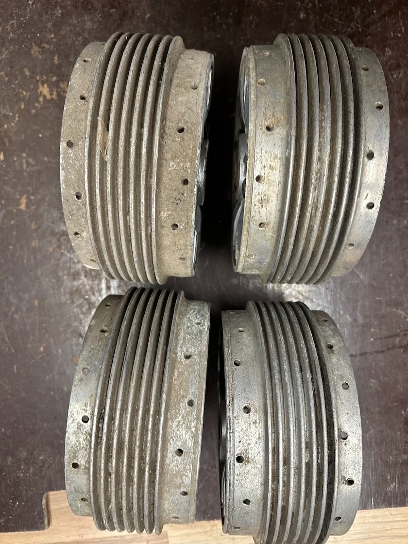 Predám stred kolesa, brzdový bubon JAWA ČZ 175 250 350 - 5