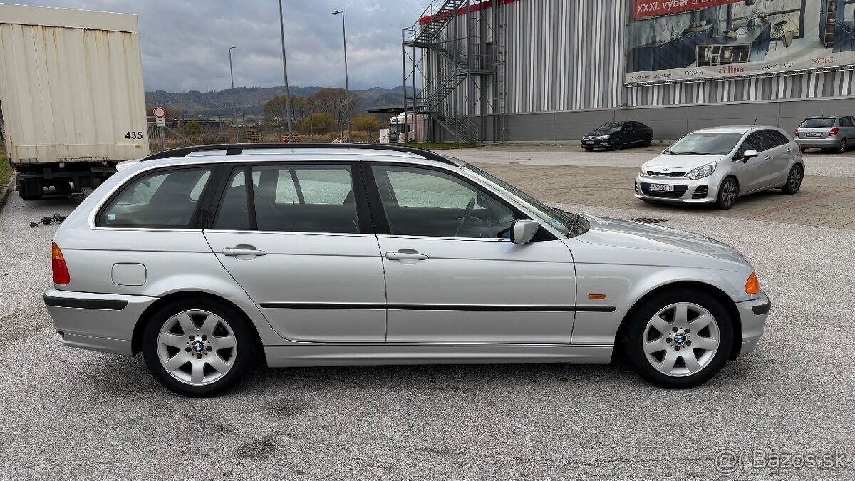 BMW 3 E46 6-valec benzín M52 manuál - 5