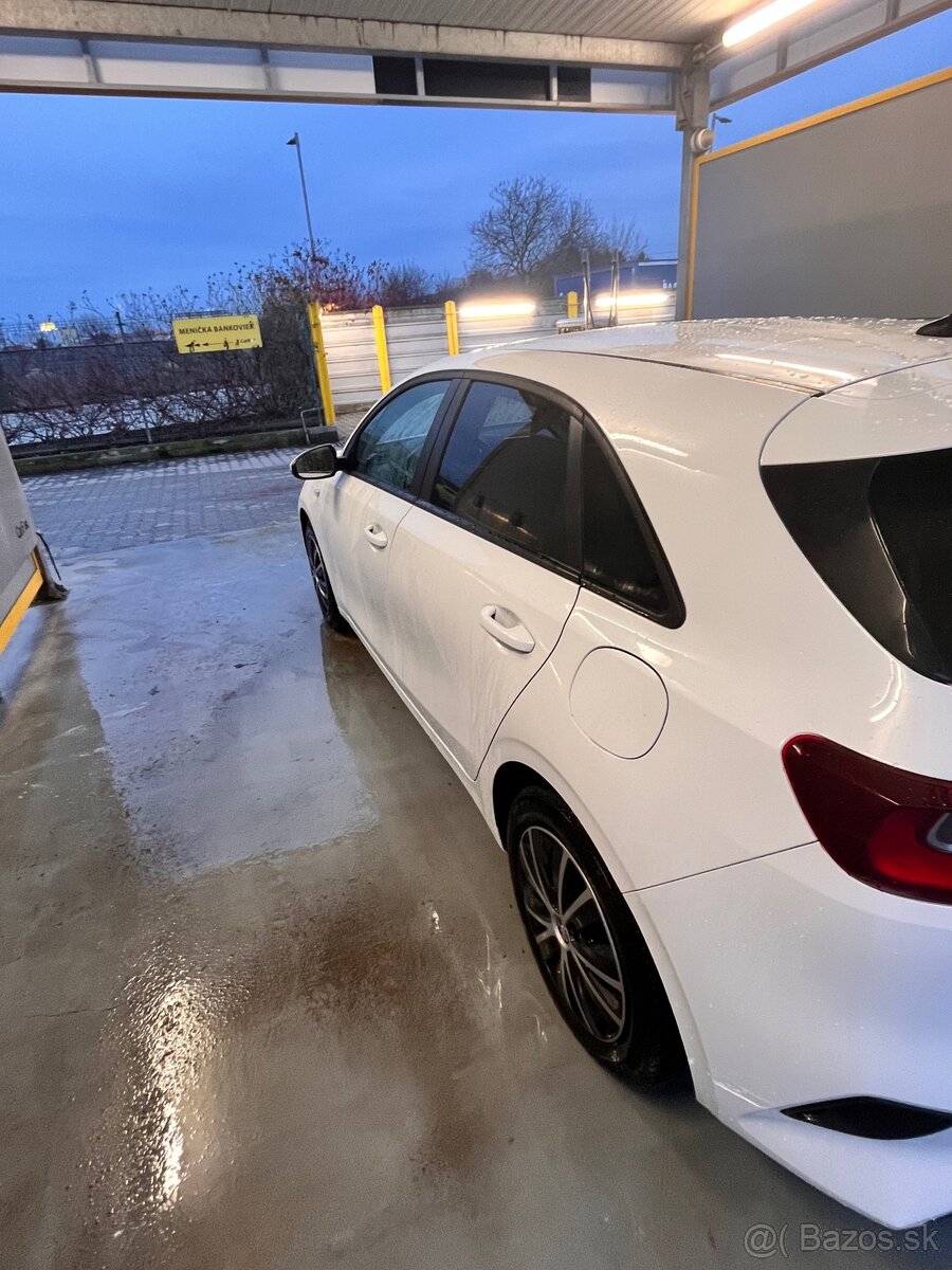 KIA Ceed 1.6 crdi - 5