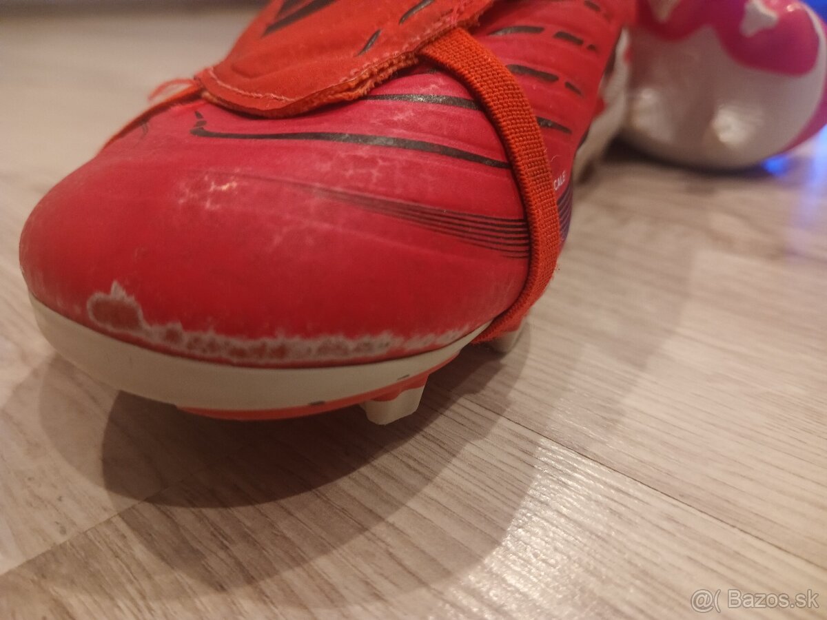 kopačky Adidas Predátor - 5