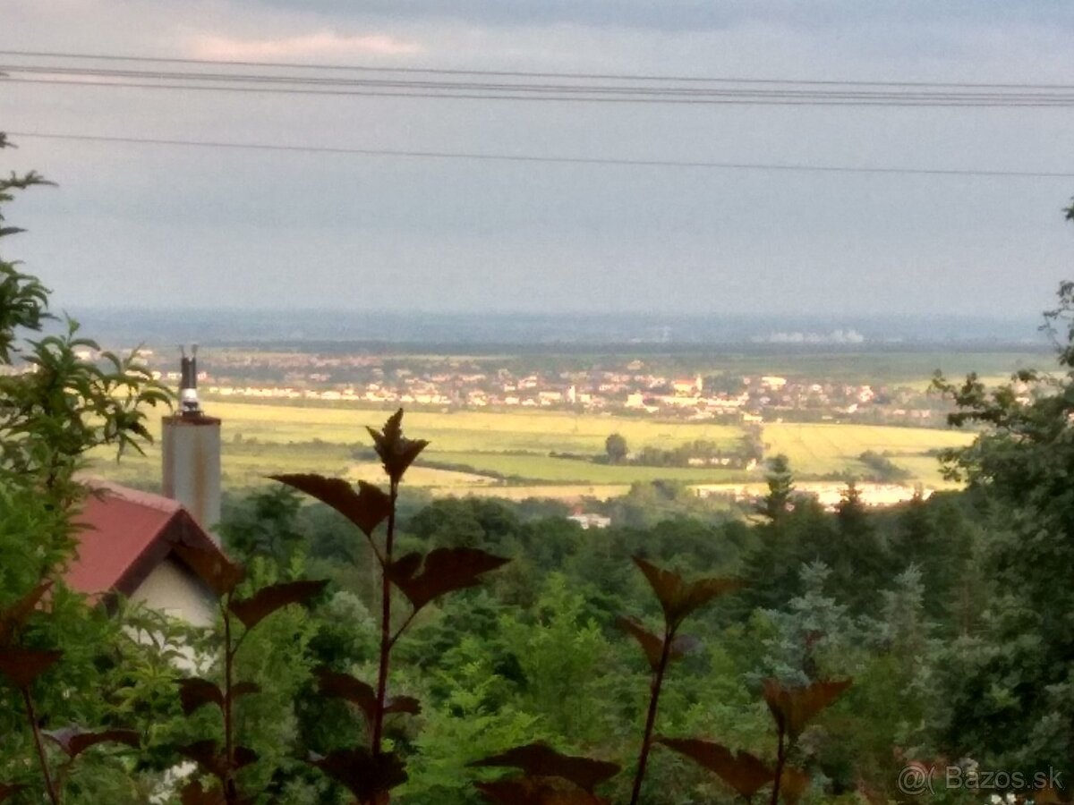 Predám chatu v Harmónii s krásnym výhľadom - 5