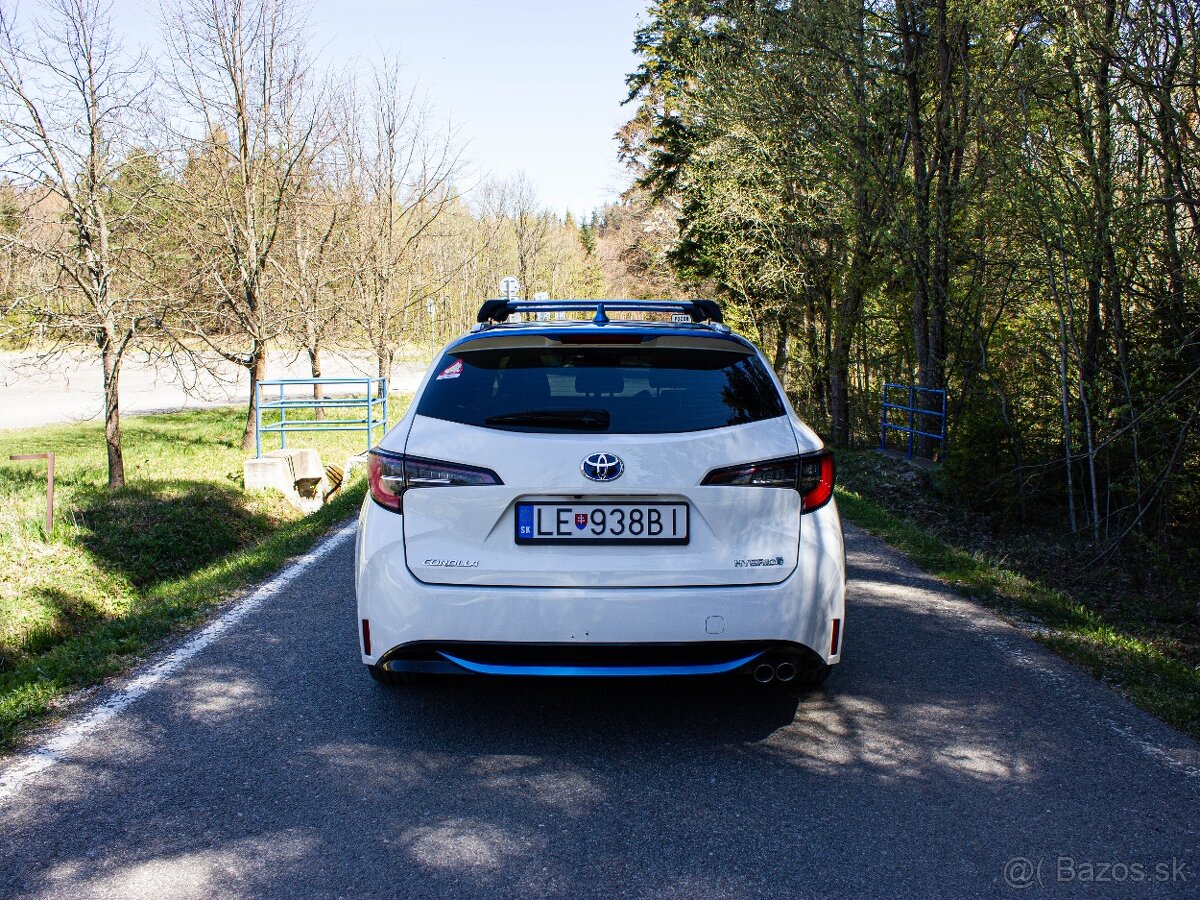 Toyota Corolla 2.0 Hybrid 112kW - 5