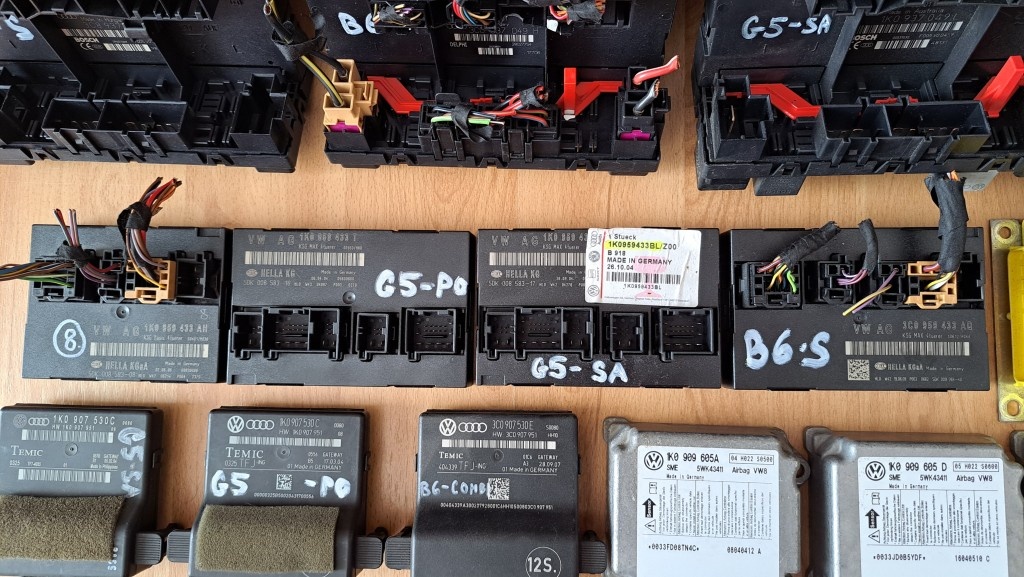 Riadiace jednotky - OCTAVIA 2,GOLF 5,Passat B6, Touran - 5