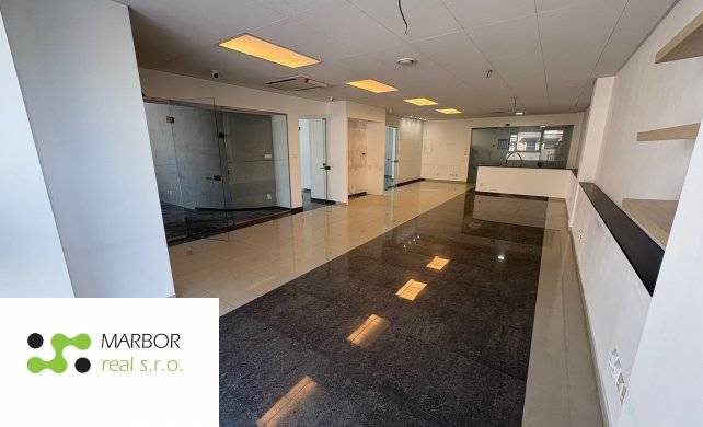 Na prenájom kancelársky priestor - v OC GASTRODOM v KE na Ml - 5