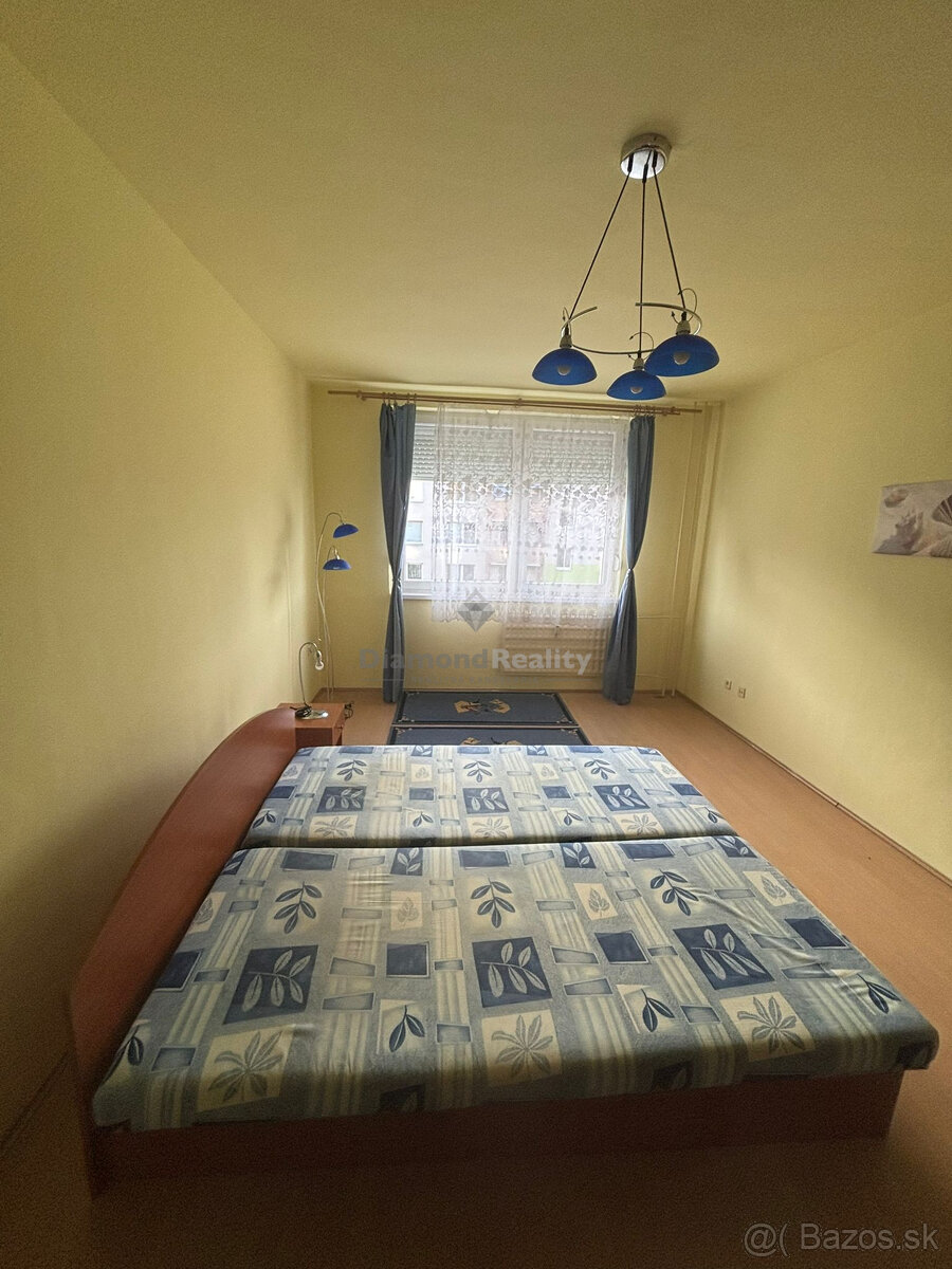 Na prenájom veľký 2 izbový byt Nitra - Čermáň, skvelá lokali - 5