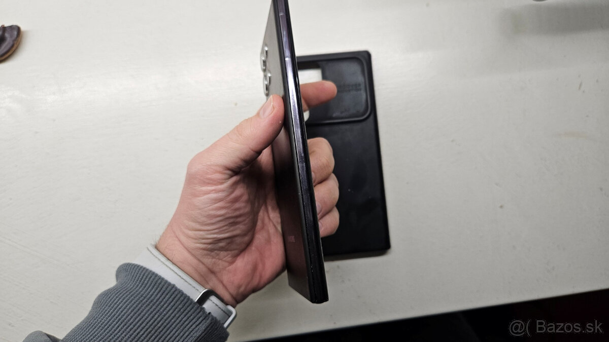 Samsung Galaxy S22 Ultra - menený LCD, nová batéria - 5