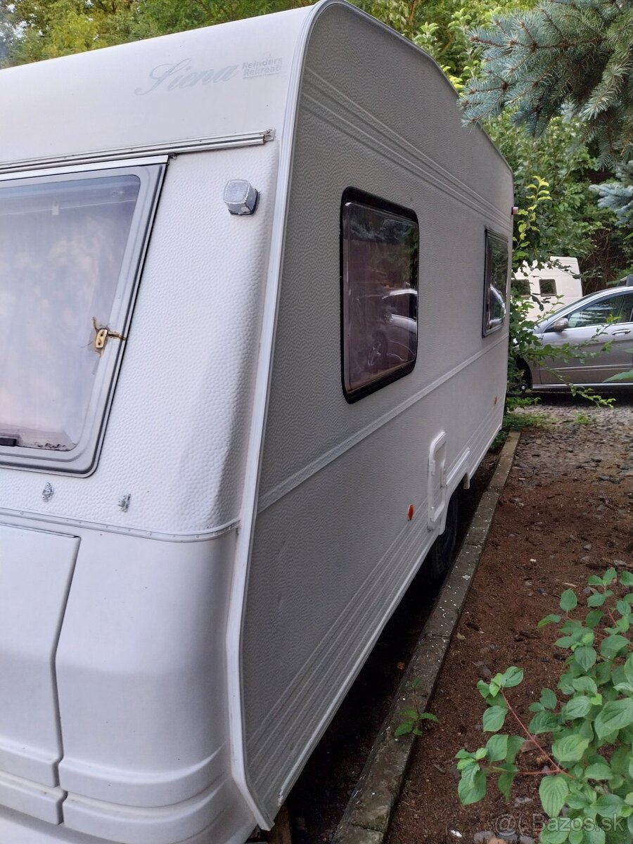 Predám karavan pre 4 osoby ( rýchlosť 100 KM/h )vTP - 5