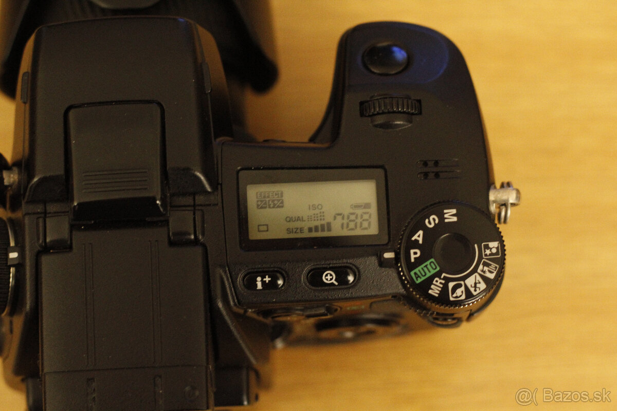 Minolta DiMAGE A1 - 5