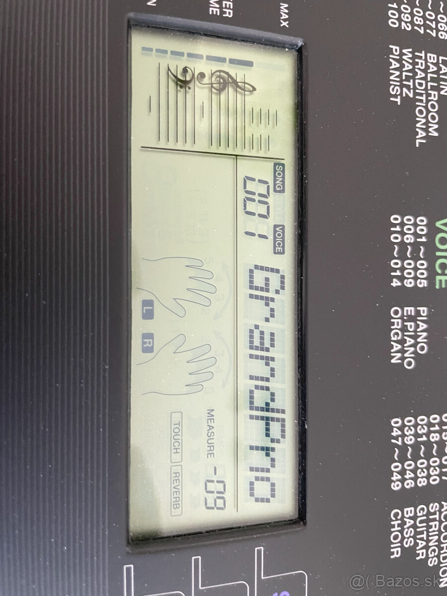 Yamaha EZ-220 Digital Keyboard - 5