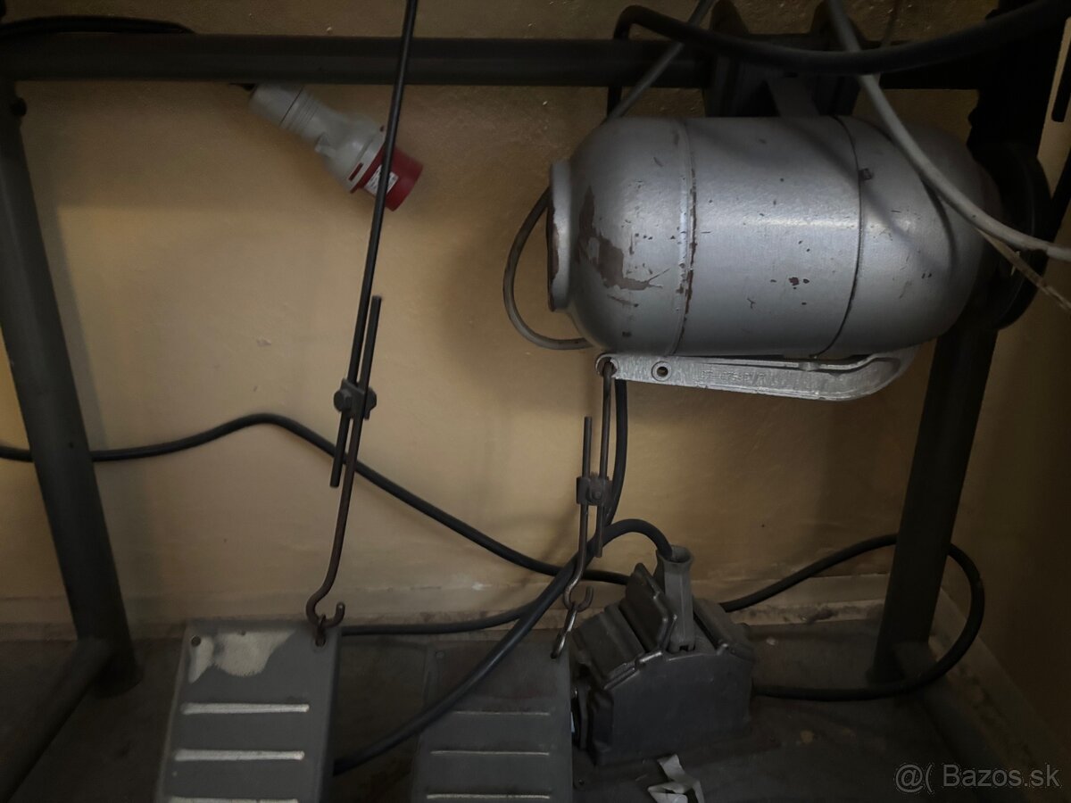 Šijací stroj Minerva - 5