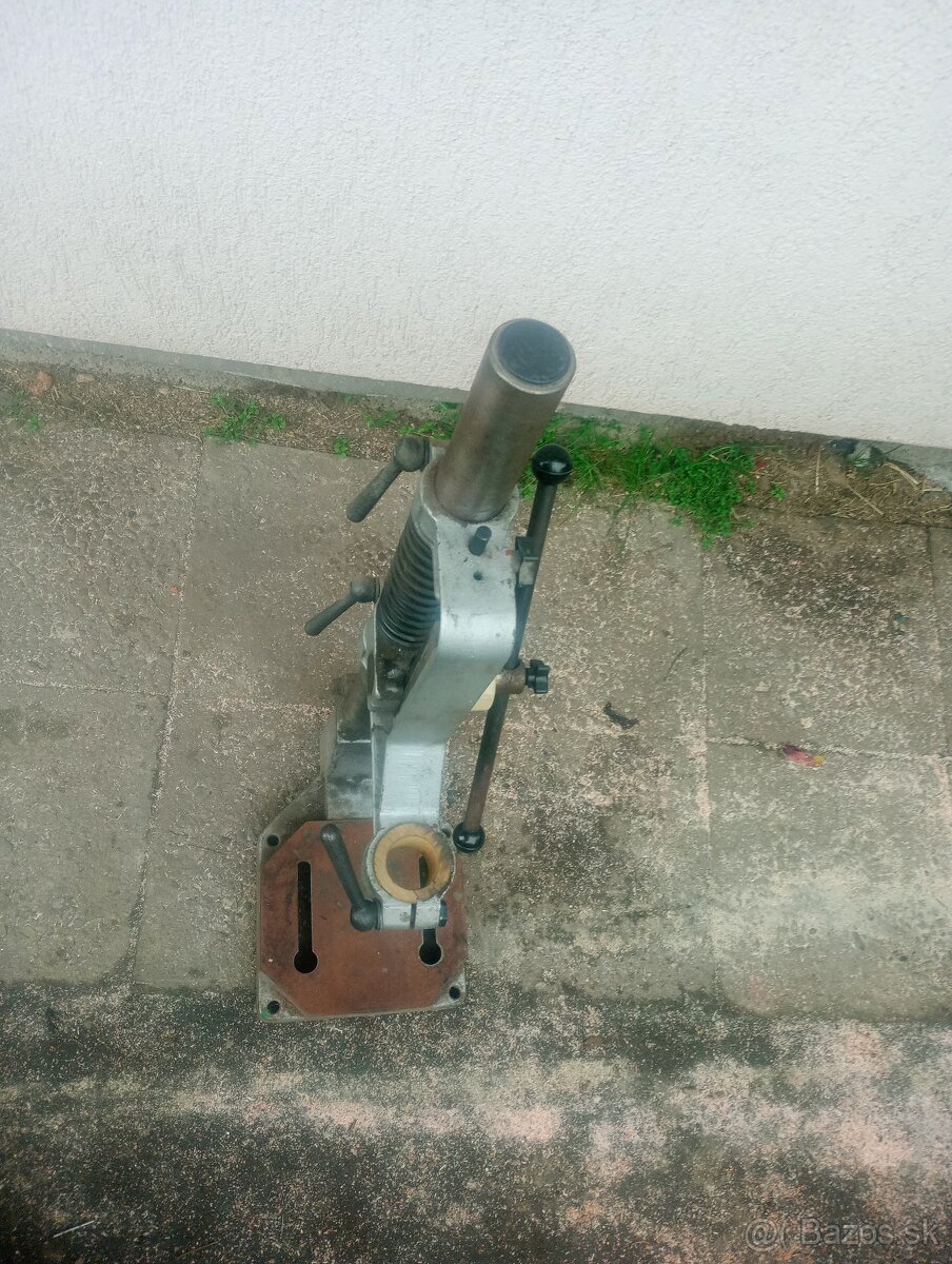 Stojan pod vrtacku - 5