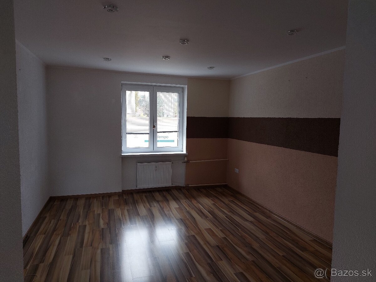 na prenájom 2 izbový byt - Handlová - 5