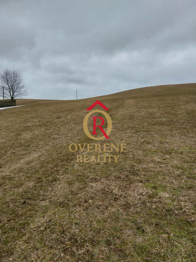 Veľký pozemok na stavbu RD 15km od Dolného Kubína. ID P003BD - 5