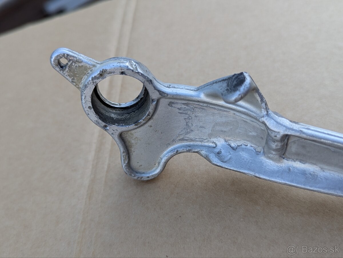 KTM 690 ENDURO R - zadná brzda. - 5