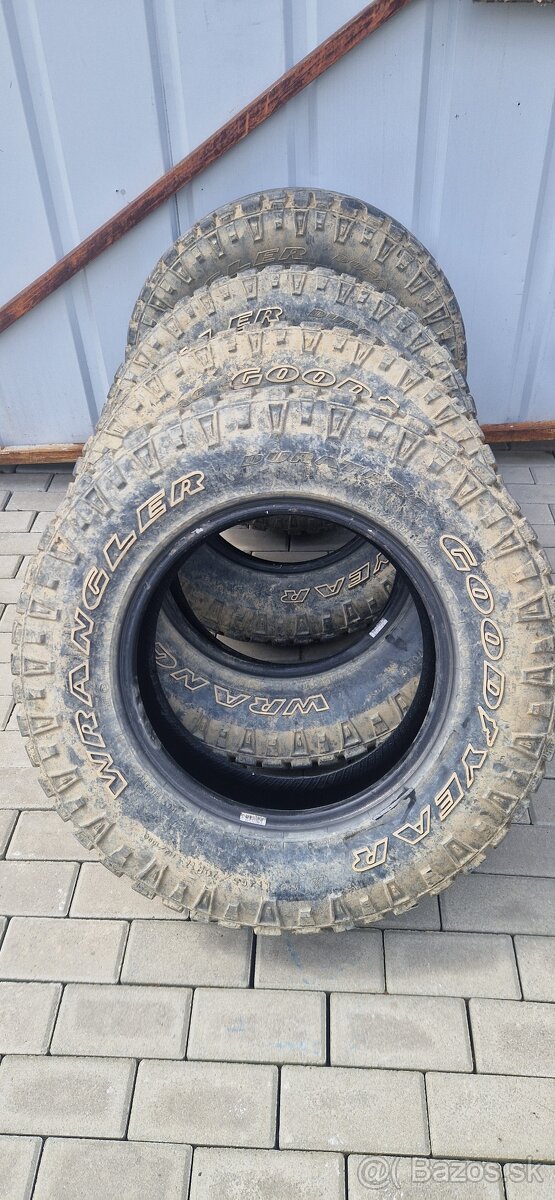 Offroad pneu Wrangler 265/70 R17 Goodyear